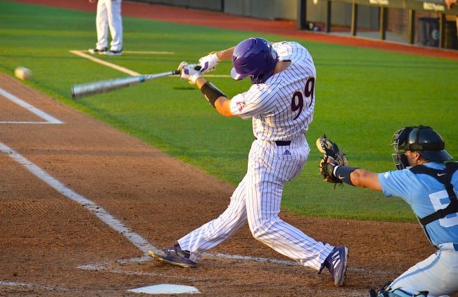 (8)ECU's Alec Makarewicz's two-run homer in the eighth and game winning single with the bases loaded in the ninth sealed East Carolina's 11-10 victory over (24)UNC.