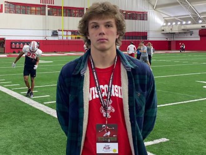 Wisconsin offered in-state outside linebacker Sam Pilof on Saturday. 