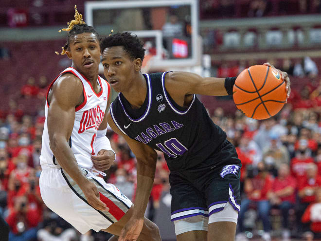 Niagara's Marcus Hammond drives past Ohio State's Meechie Johnson in an 84-74 victory for the Buckeyes on Nov 12, 2021. 