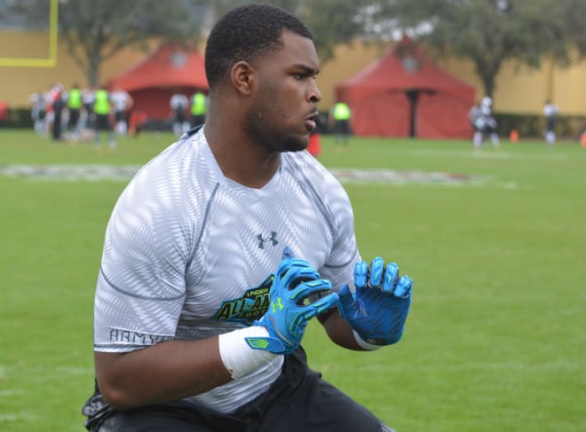 Five-star offensive tackle Calvin Ashley committed to Auburn prior to the 2015 season.