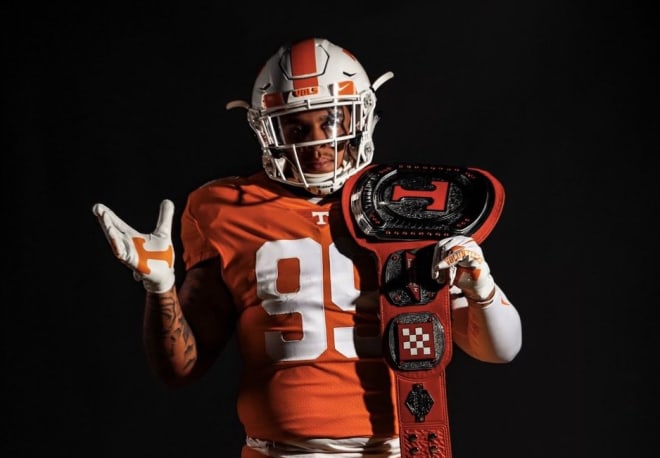 2024 Connecticut Defensive Tackle Shaun Ayers Recaps Tennessee Visit ...