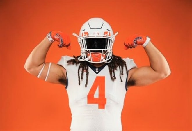 2024 defensive end Angelo McCullom during a visit to Illinois.  