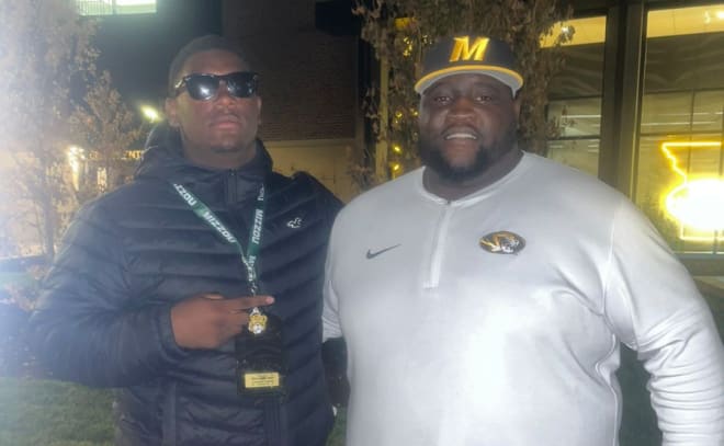 Jhrevious Hall with Mizzou DL coach Al Davis