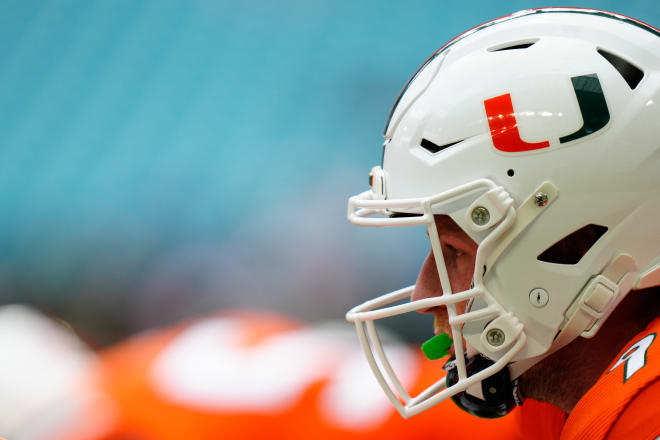 Tyler Van Dyke to remain Miami Hurricanes starting quarterback