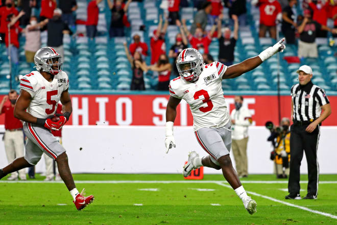 Teradja Mitchell figures to be a major part of Ohio State's revamped linebacker unit in 2021.