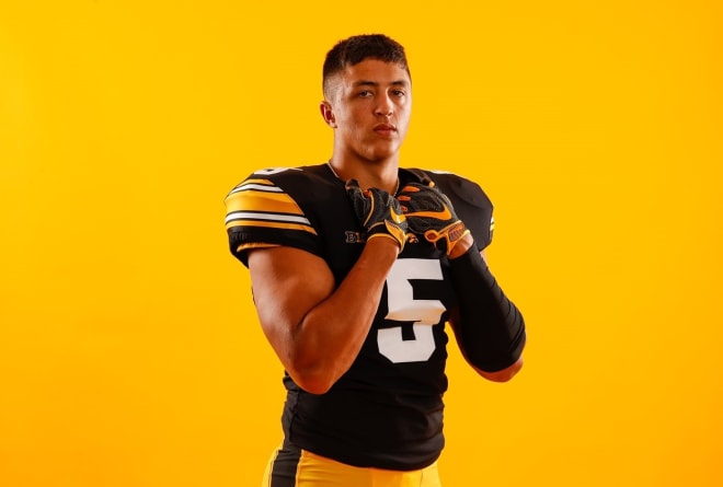 Iowa commit Caden Crawford made his official visit with the Hawkeyes this weekend.
