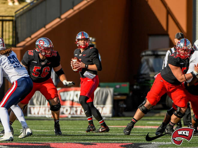 Bailey Zappe drops back to pass against FAU (Photo: Steve Roberts/WKU Athletics