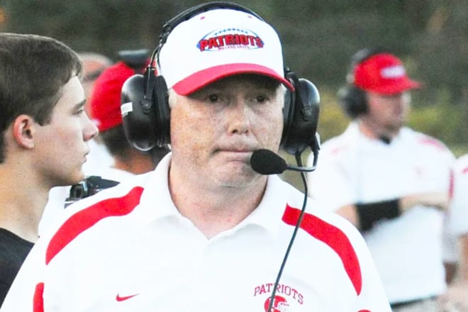 Lexington High football coach leaving for alma mater