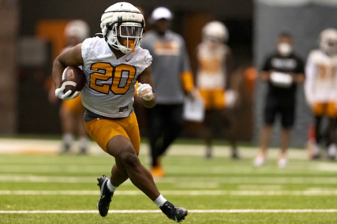 Tennessee sophomore running back Jabari Small is standing out to Vols running backs coach Jerry Mack this spring