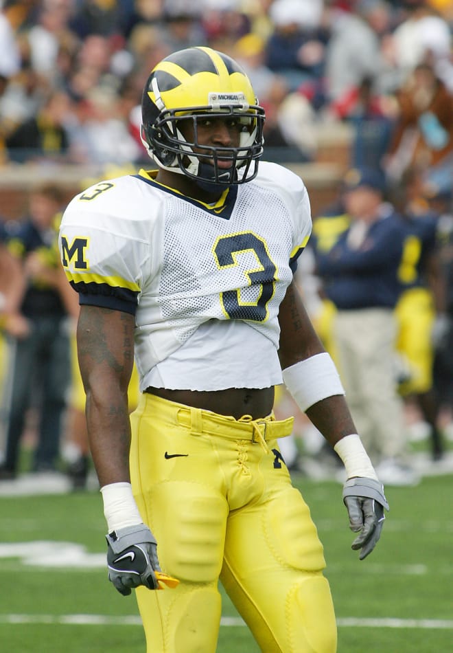 Jackson co-captained the team in 2004, a season in which he was named a consensus All-American.