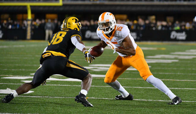 Tennessee wide receiver Jauan Jennings (15) gets past Missouri's Joshuah Bledsoe (18) on his way to a first quarter touchdown on Nov. 23, 2019. 