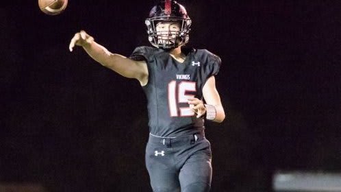 La Jolla (Calif.) quarterback Jackson Stratton 