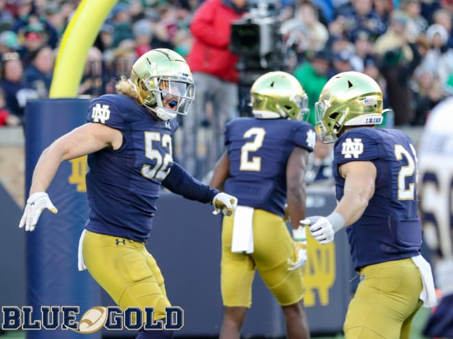 Notre Dame Fighting Irish football linebacker Bo Bauer