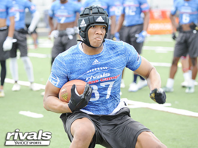 Three-star WR Nigel Fitzgerald remembers everything about getting his offer from UVa.