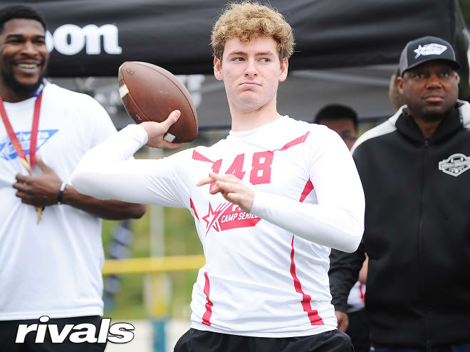 Bishop Alemany HS QB Miller Moss included USC in his new top 4 list Thursday night.