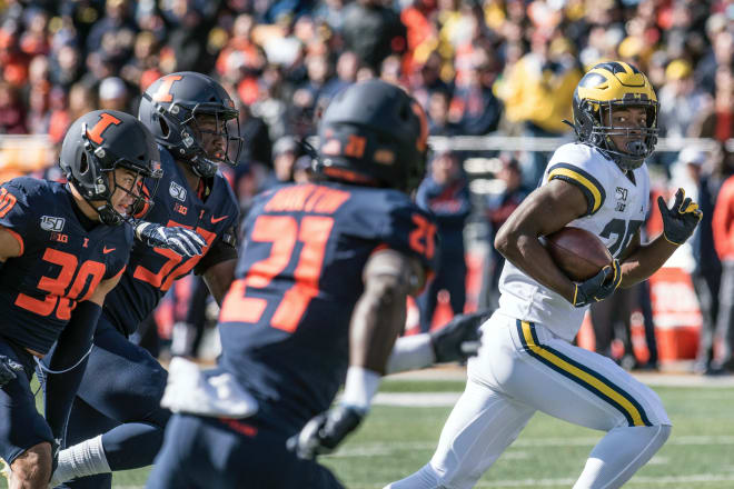 Michigan running back Hassan Haskins ran for 125 yards against Illinois.