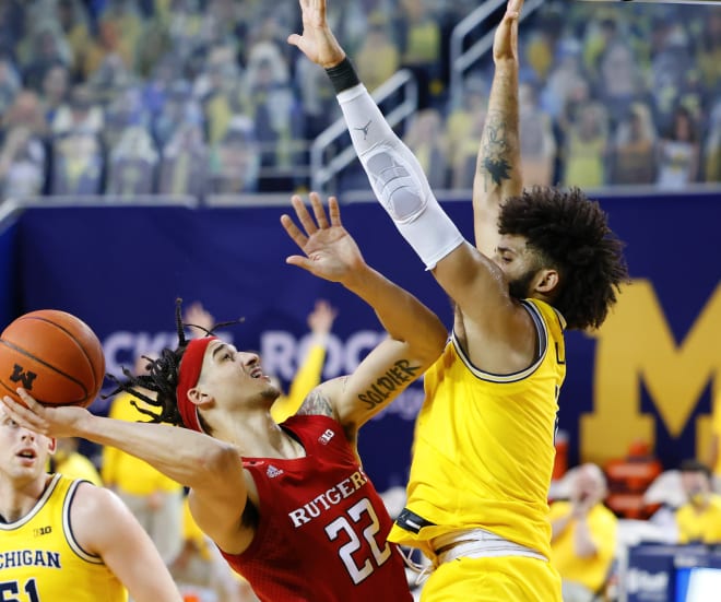 Michigan Wolverines basketball's Isaiah Livers struggled on offense but played smothering defense in U-M's win over Rutgers