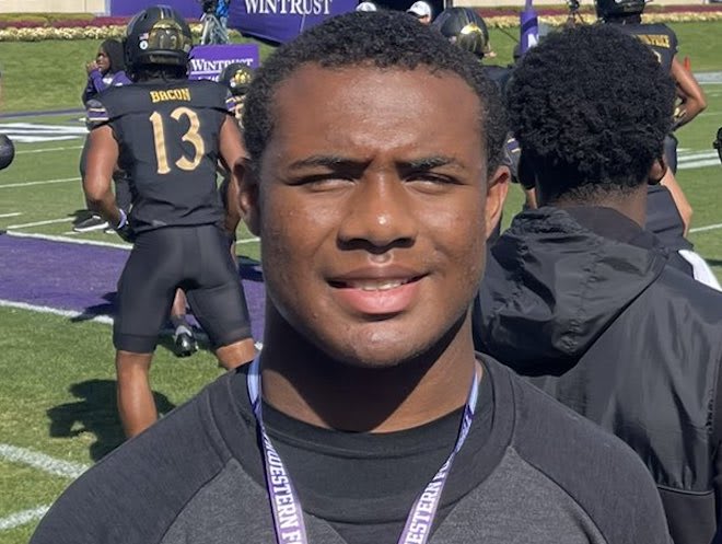 Wisconsin offered 2024 defensive tackle Dillan Johnson on Saturday. 