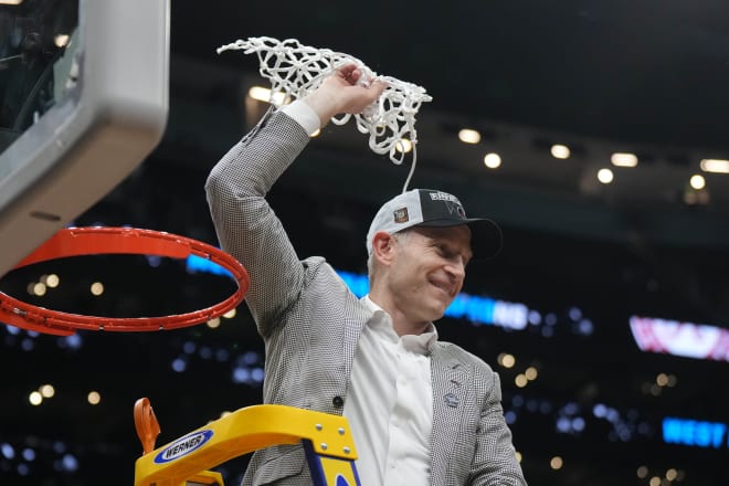 Alabama Crimson Tide head coach Nate Oats cuts the net after defeating the Clemson Tigers in the finals of the West Regional of the 2024 NCAA Tournament at Crypto.com Arena. Photo | Kirby Lee-USA TODAY Sports