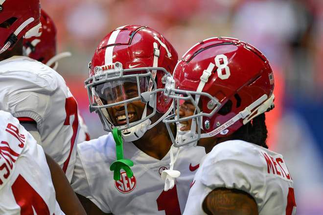 Alabama Crimson Tide receivers Jameson Williams (1) and John Metchie III (8). Photo | Getty Images 