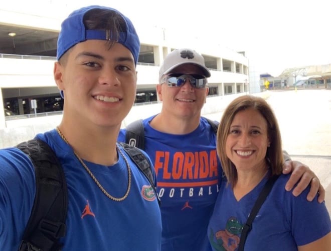 The Kitna family took a visit out to Gainesville back in the spring, but was unable to be hosted by the football staff due to the prolonged dead period.