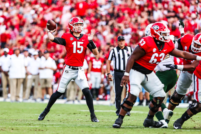 Georgia quarterback Carson Beck (15) during the Bulldogs’ game against UAB in Athens, Ga., on Saturday, Sept. 11, 2021. (Photo by Tony Walsh/UGA Sports Communications)