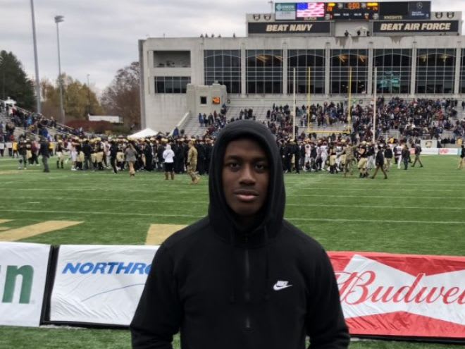 2020 & Rivals 2-star prospect Lonnie Rice on hand today, as Black Knights celebrate win in the background