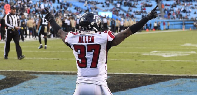 Atlanta Falcons free safety Ricardo Allen (37) reacts in the fourth quarter at Bank of America Stadium.