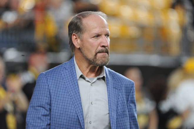 Former NC State Wolfpack football player Bill Cowher