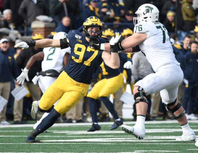 Michigan Wolverines football junior defensive end Aidan Hutchinson is primed for a big year. 