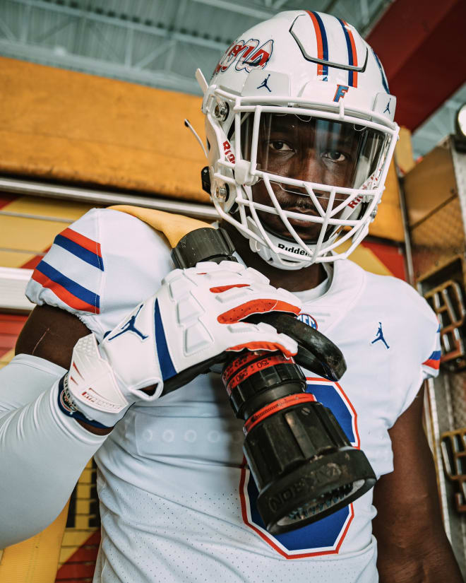 Florida Gators Jerseys in Florida Gators Team Shop 