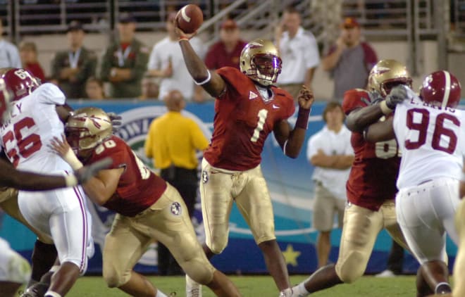 Xavier Lee delivers a pass during Florida State's 21-14 victory over Alabama in September 2007.
