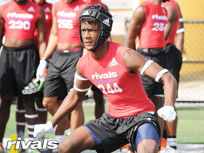 Michigan Wolverines football recruiting is  looking to land another recruit out of Florida. 