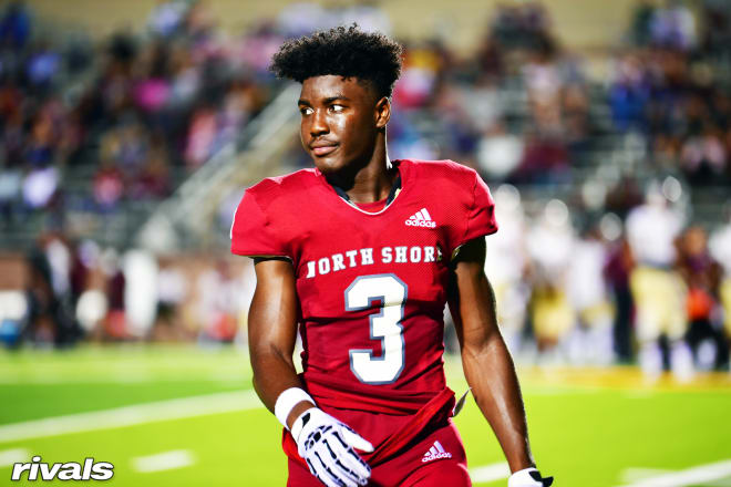 5-star CB Denver Harris leads North Shore's defense.