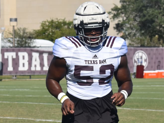 Justin Madubuike - Football - Texas A&M Athletics 