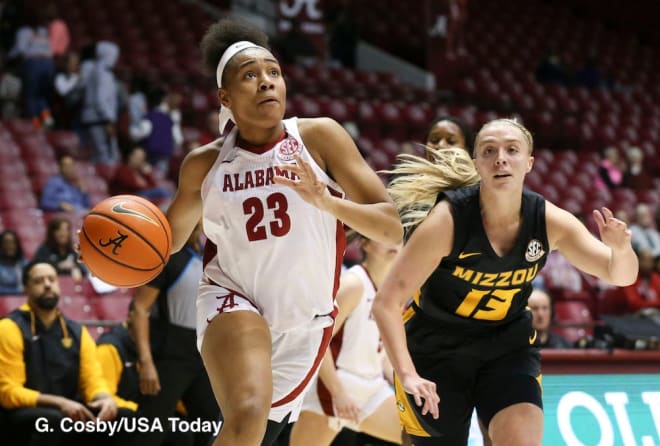 Brittany Davis scored 33 for Alabama as the Tide outscored Missouri by ten in the second half