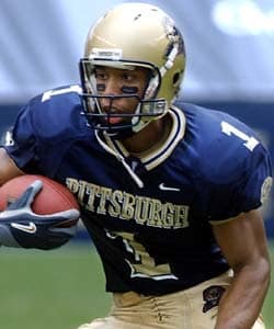 PHOTO: Pitt retires Larry Fitzgerald's number 