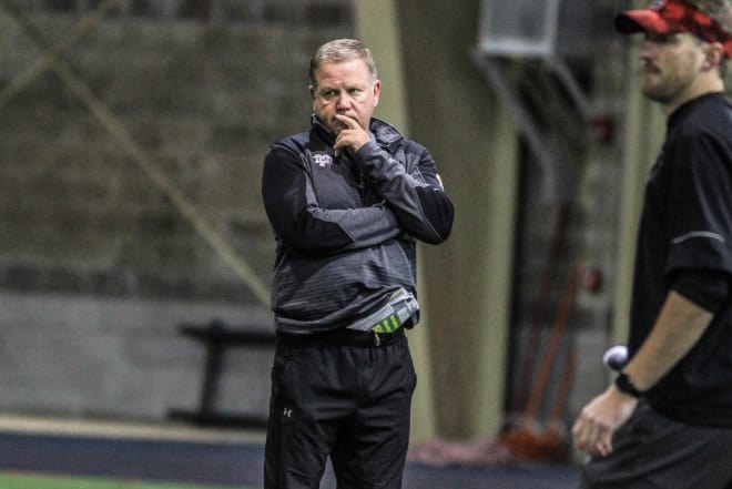 Brian Kelly and the Irish have yet to determine the starters on the right side of the offensive line. 