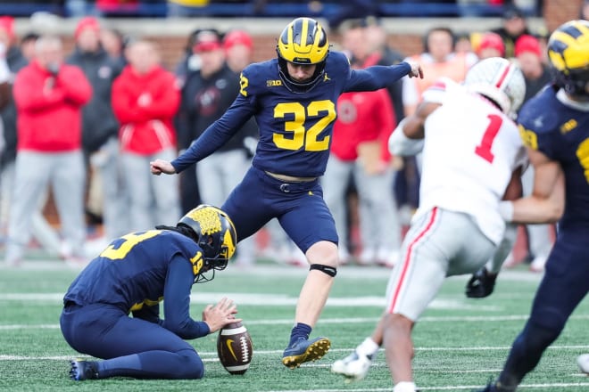 Michigan Kicker James Turner Wins B1G Special Teams Player Of The Week -  Maize&BlueReview