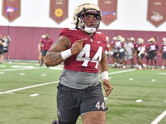 Defensive tackle Joshua Farmer