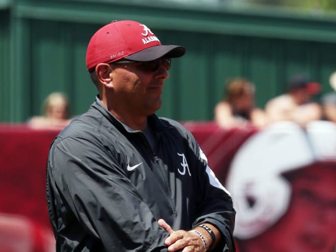 Alabama softball coach Patrick Murphy and the Crimson Tide got off to a good start in its NCAA regional. 