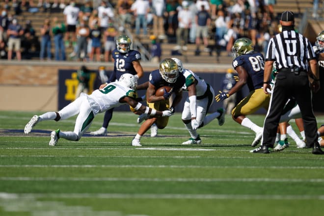 Column: Notre Dame Football Handles South Florida And Reminds Drama ...