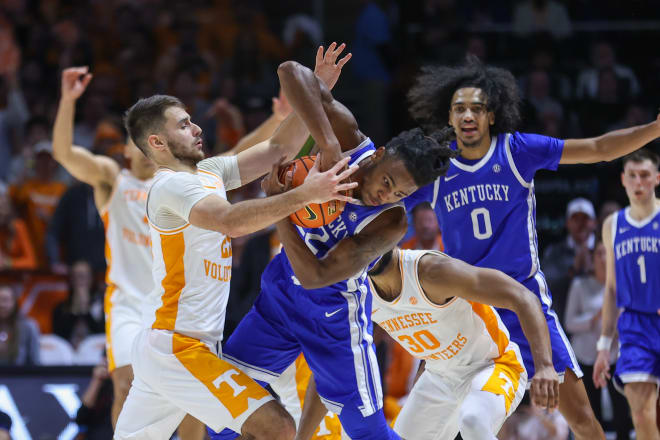 Tennessee loses first series of season to Kentucky - VolReport