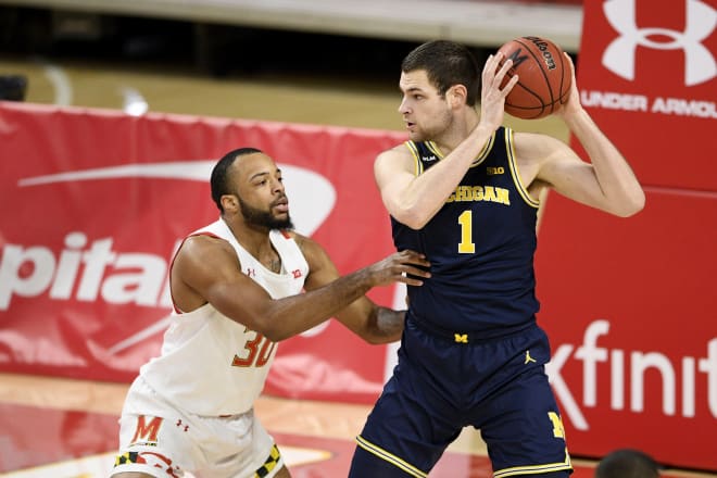 Michigan Wolverines basketball freshman center Hunter Dickinson scored 26 points in the first meeting against Maryland Dec. 31.