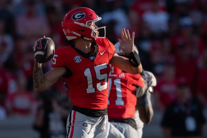 Carson Beck attempts a pass during Georgia's win over Tennessee-Martin. (Kathryn Skeean/UGASports.com)