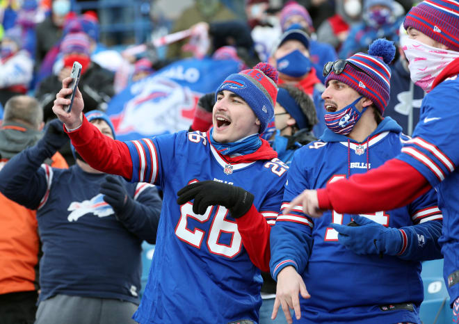 It wasn't safe for fans to be in the stands in Buffalo in December. But January? Yes. Why? Science! Or something like that. Andrew Cuomo truly should eat a bag. With a mask on, of course. 