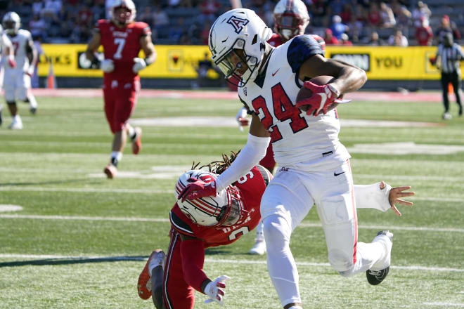 Dorian Singer finished his first college season third on Arizona's receiving list with 301 yards on 18 catches.