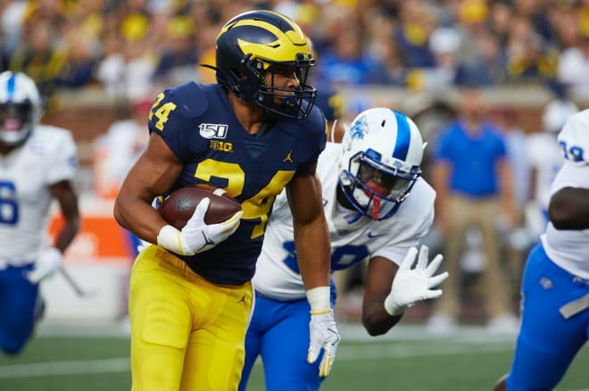 Michigan Wolverines football freshman running back Zach Charbonnet was rated as the No. 60 overall player in the country out of high school by Rivals.com.