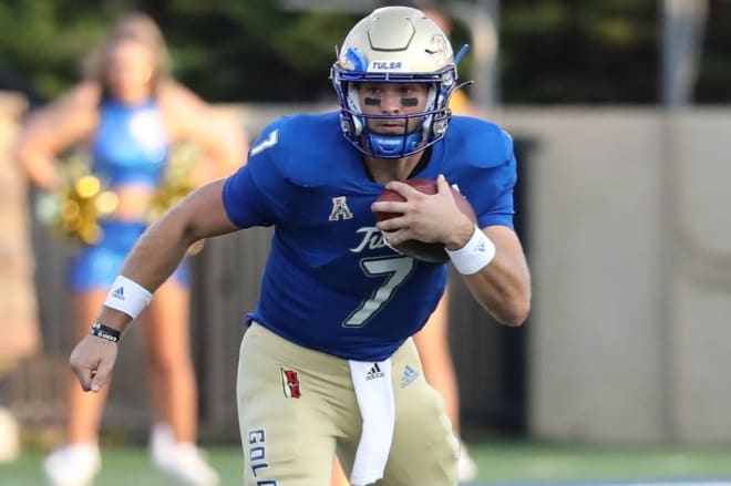 Tulsa quarterback Davis Brin.