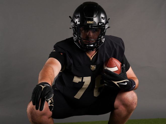 Big O-Lineman Chris Broberg is now an Army Black Knight